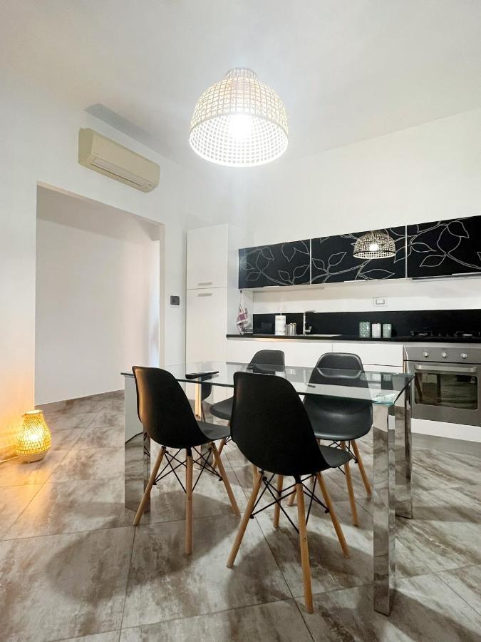 Ferienwohnung Il Nido Di Giraben Savona Exterior foto
